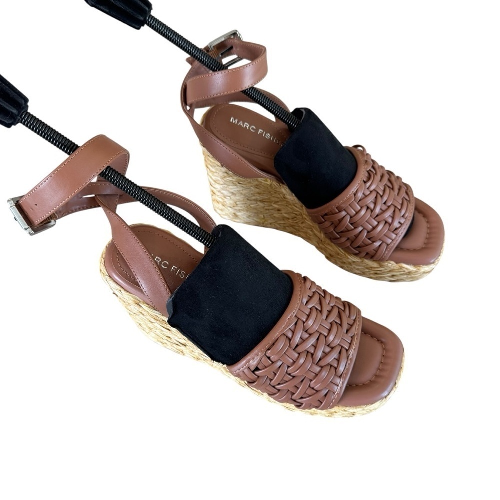 Marc Fisher Godina Womens Cushioned Footbed Faux Leather Wedge Sandals